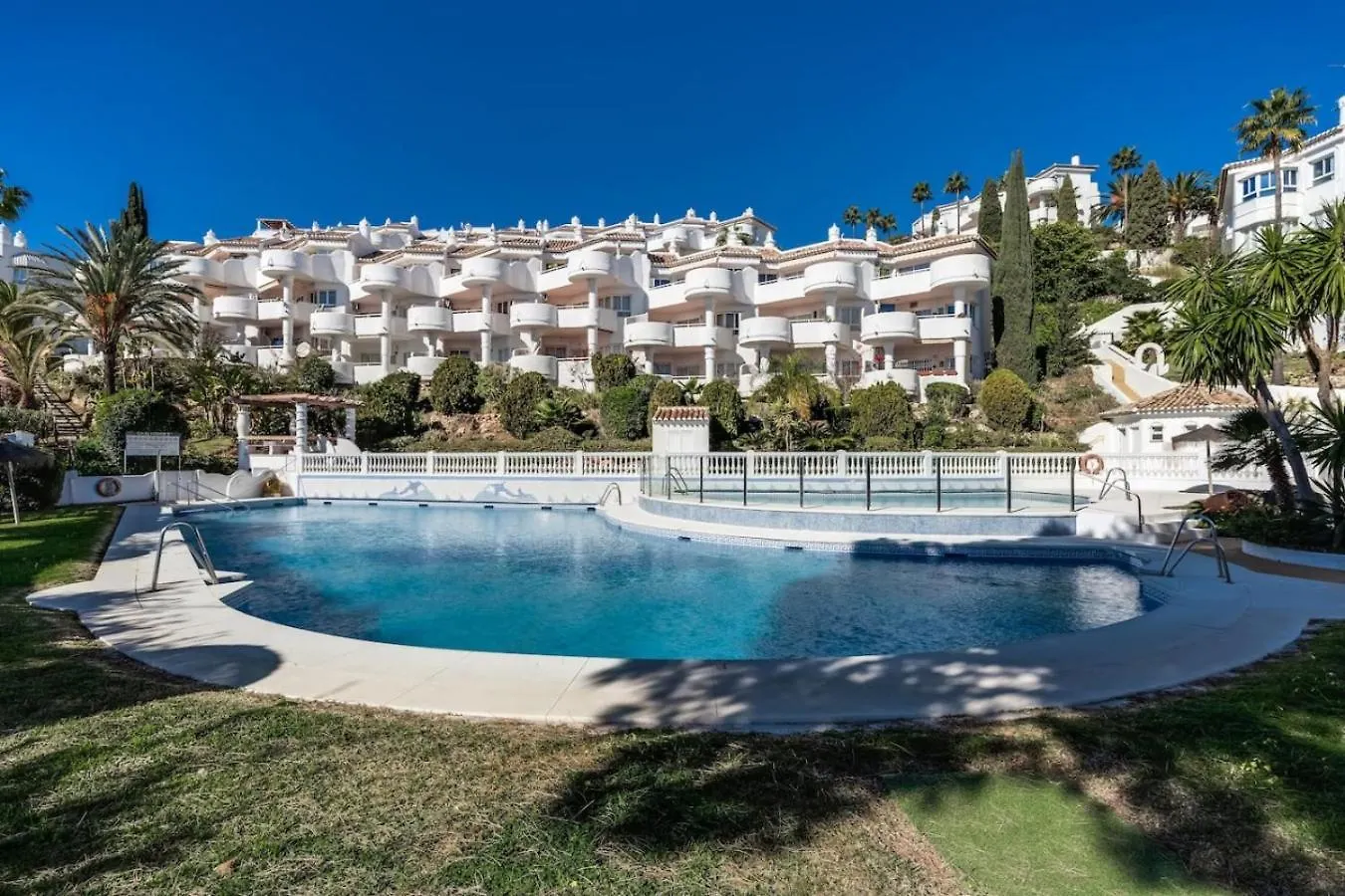 Apt. Mijas Met Adembenemend Zeezicht